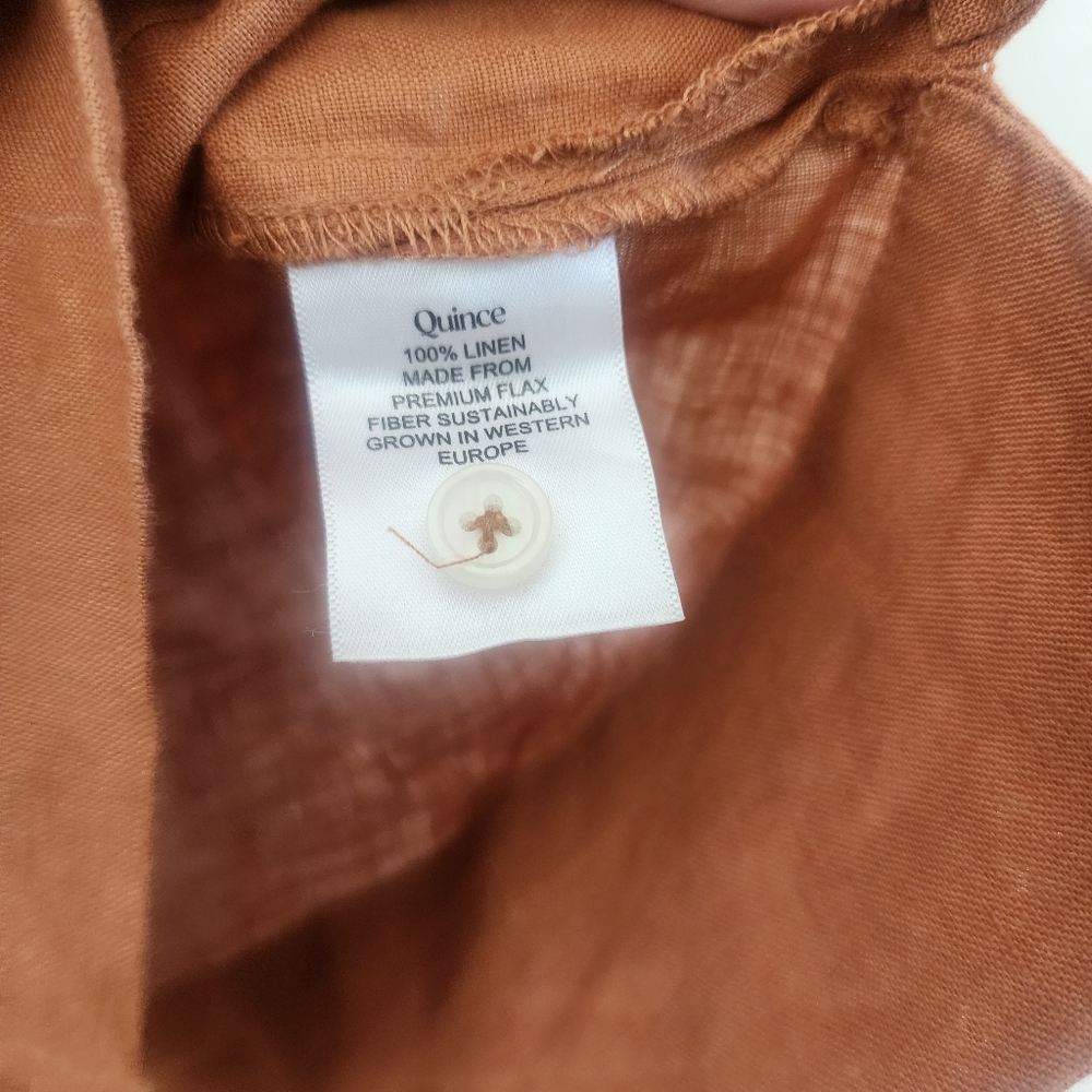 Discontinued Quince 100% European Linen Button Up Shirt - Terracotta Size Large - Picture 4 of 5